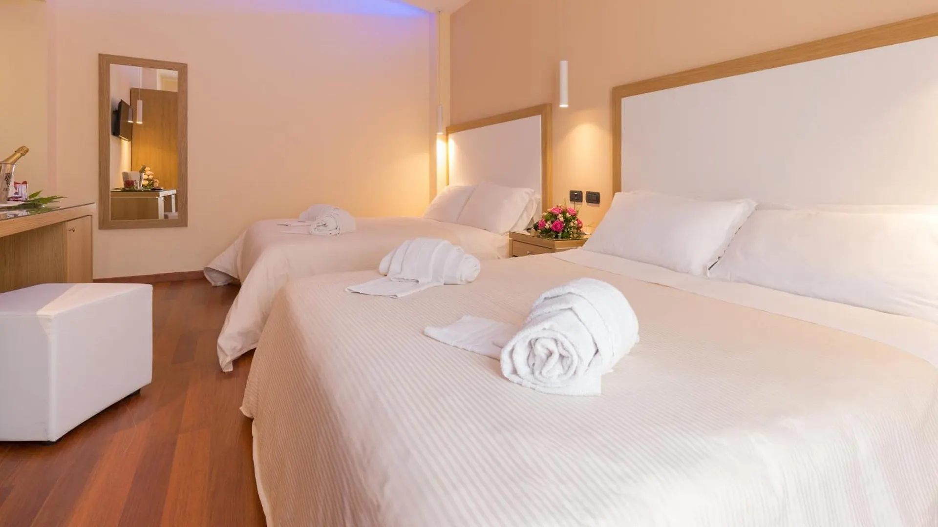 ****  Hotel Villa Esperia Таормина Италия