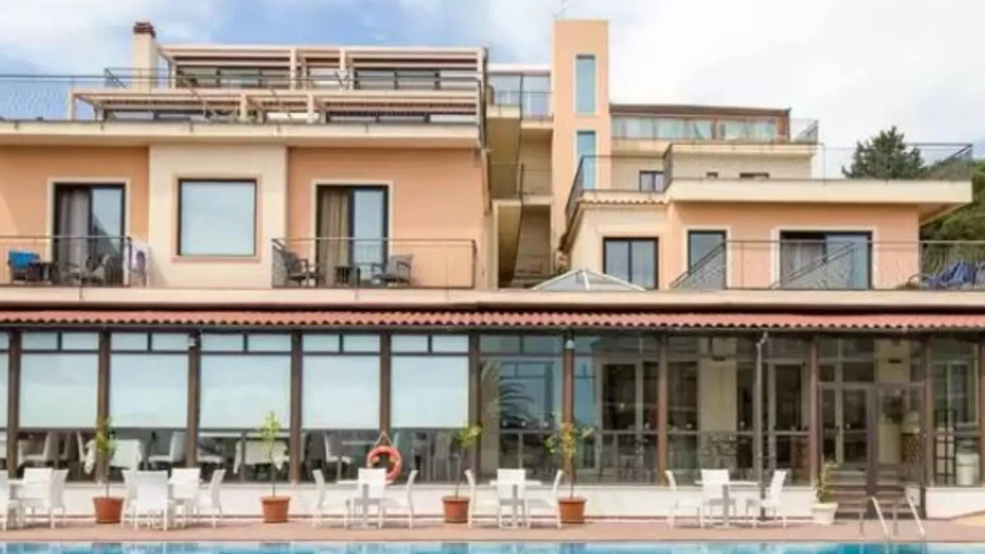 Hotel Villa Esperia Таормина