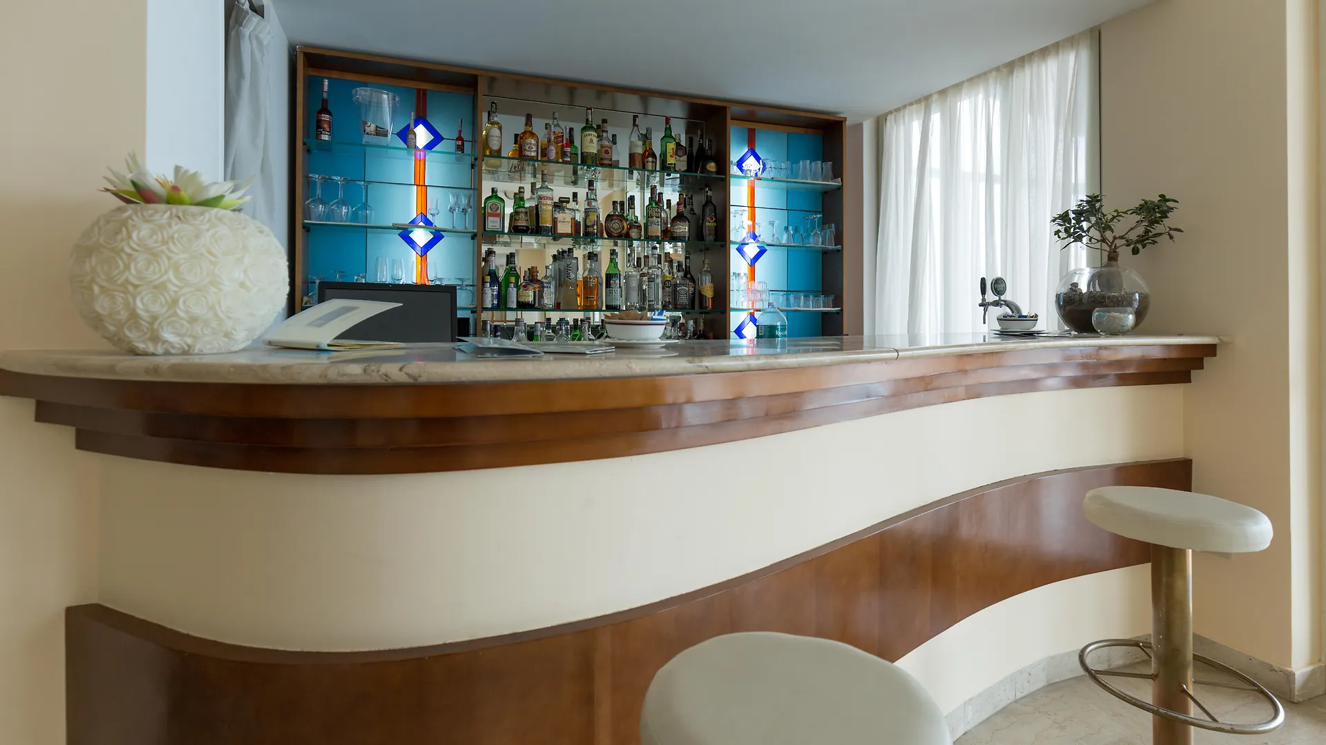 Hotel Villa Esperia Таормина