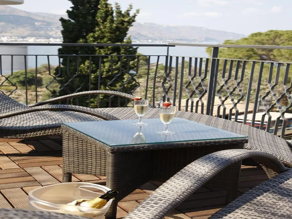 Hotel Villa Esperia Таормина